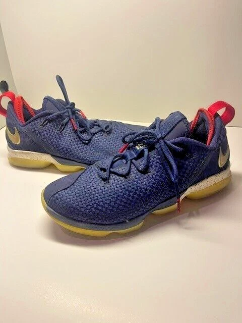 Nike LeBron 14 XIV Low Size 11 M Midnight Navy Metallic Gold  display picture 3