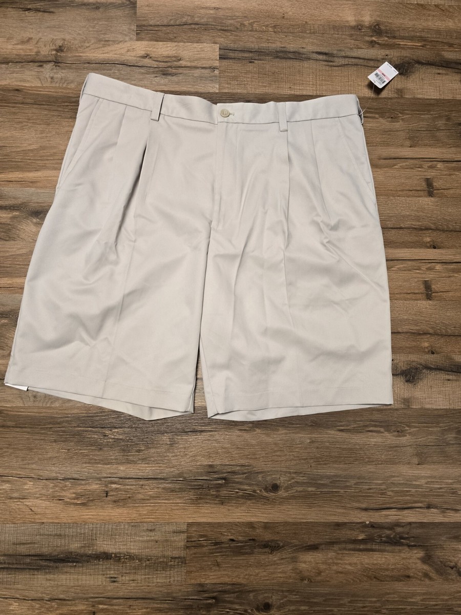 MENS IZOD MAIN FLOOR KHAKI DRESS GOLF SHORTS NEW Size 40 NWT