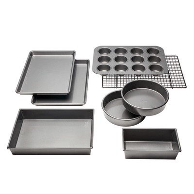 Chicago Metallic Professional 8-piece Prof Non-stick Bake Set simple clean up
