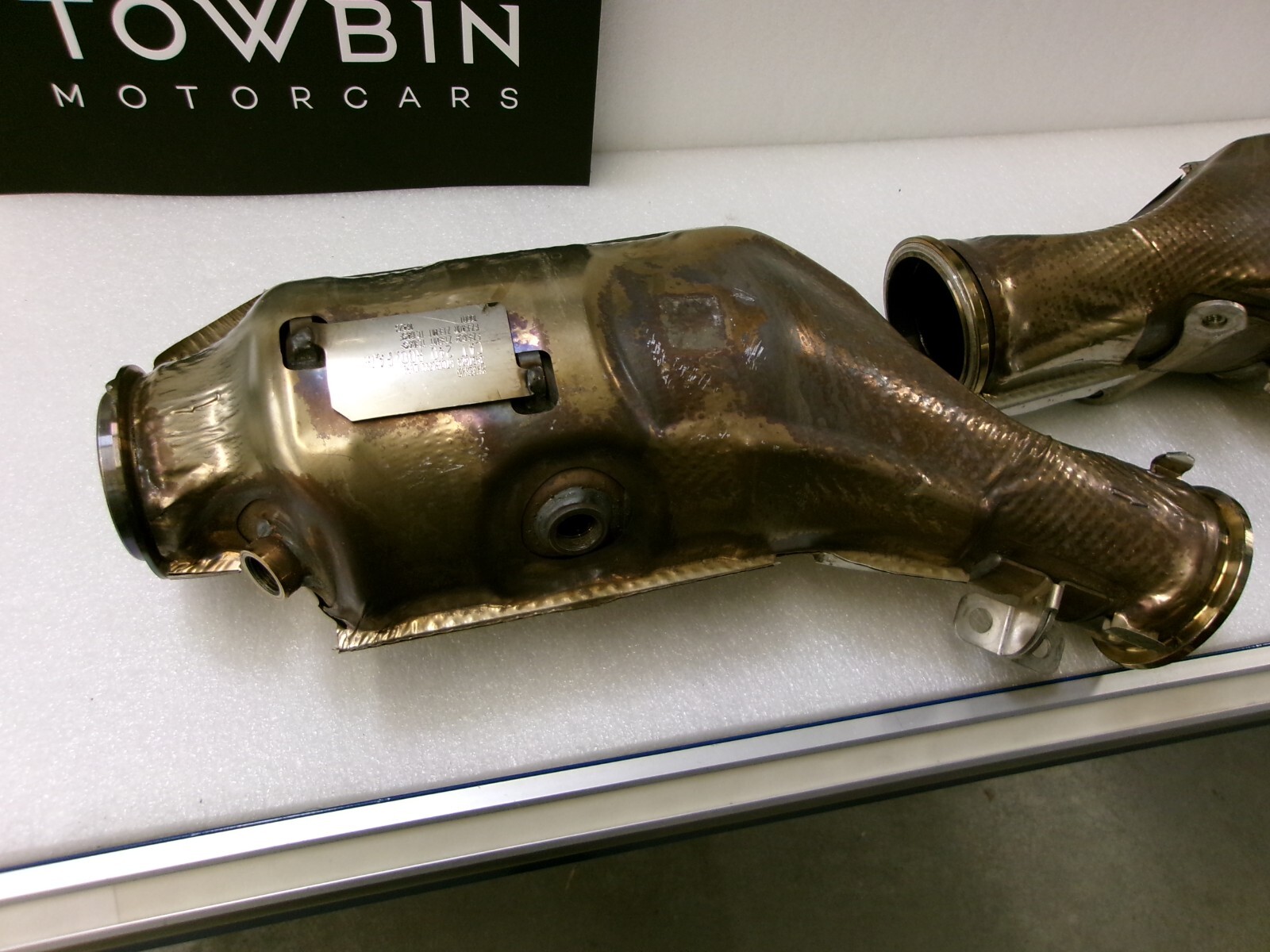 Catalytic Converter SET Maserati MC 20  670181597 670181599 3.0 2WD