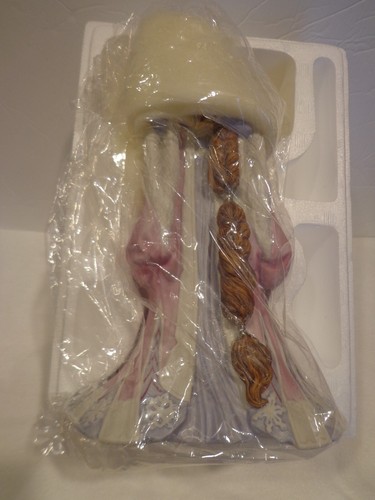 Lenox Porcelain Figurine Legendary Princess The Snow Queen - NIB with COA