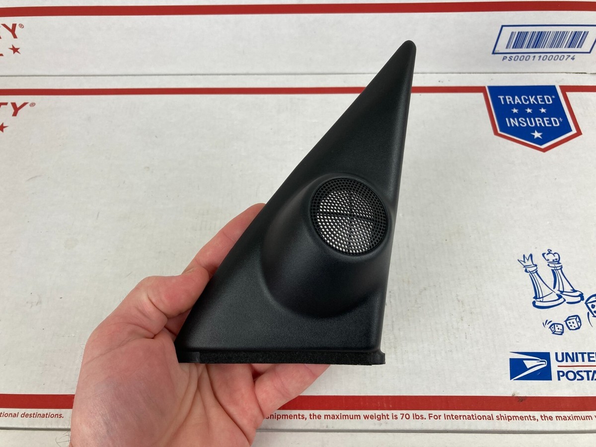 1996-2002 Toyota 4Runner Right Driver Door Tweeter Speaker Cover