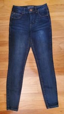 Maurices Womens EverFlex High Rise Jeans Dark Wash Skinny Stretch Denim Size 2