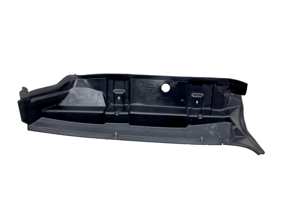 AUDI TT 8N MK1 1999-2006 GUARDABARROS INTERIOR IZQUIERDO PROTECTOR CONTRA SALPICADURAS CUBIERTA 8N0821111A OEM Foto 2 de 4