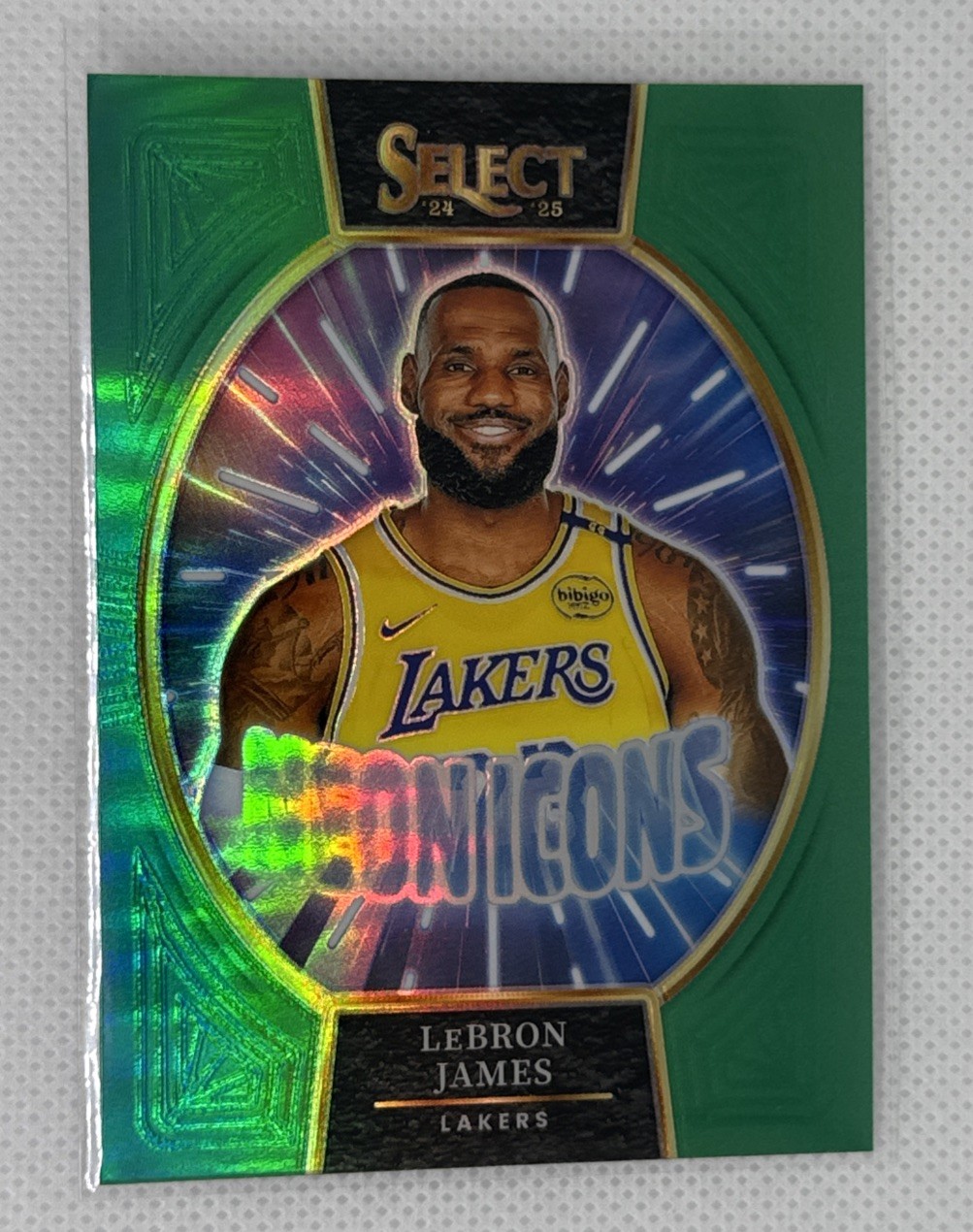 Lebron James 2023-24 Select #12 Neon Icon LIME GREEN PRIZM REFRACTOR SSP Lakers