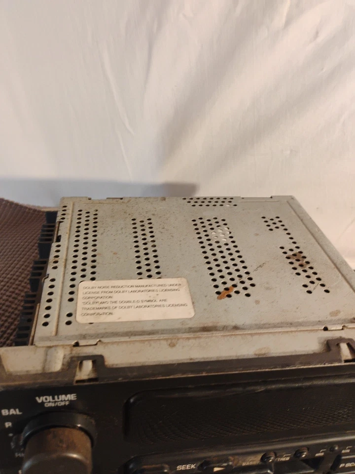 Delco Buick Regal LeSabre factory cassette player radio 96 97 98 99 00 10303191 - Image 4 of 4