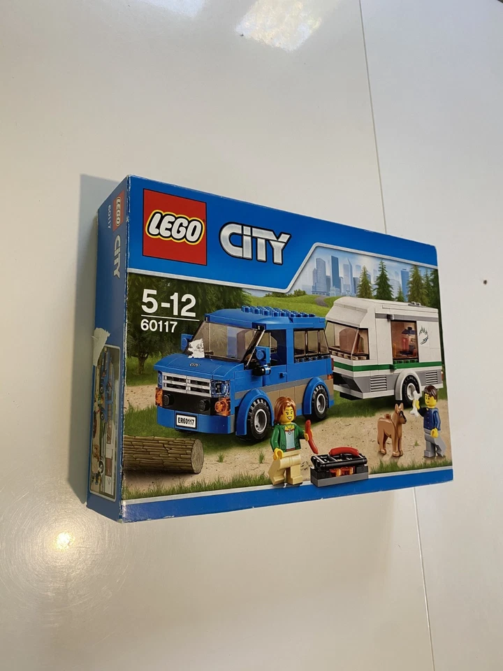 LEGO City 60117 Van & Caravan, photo 1 sur 3