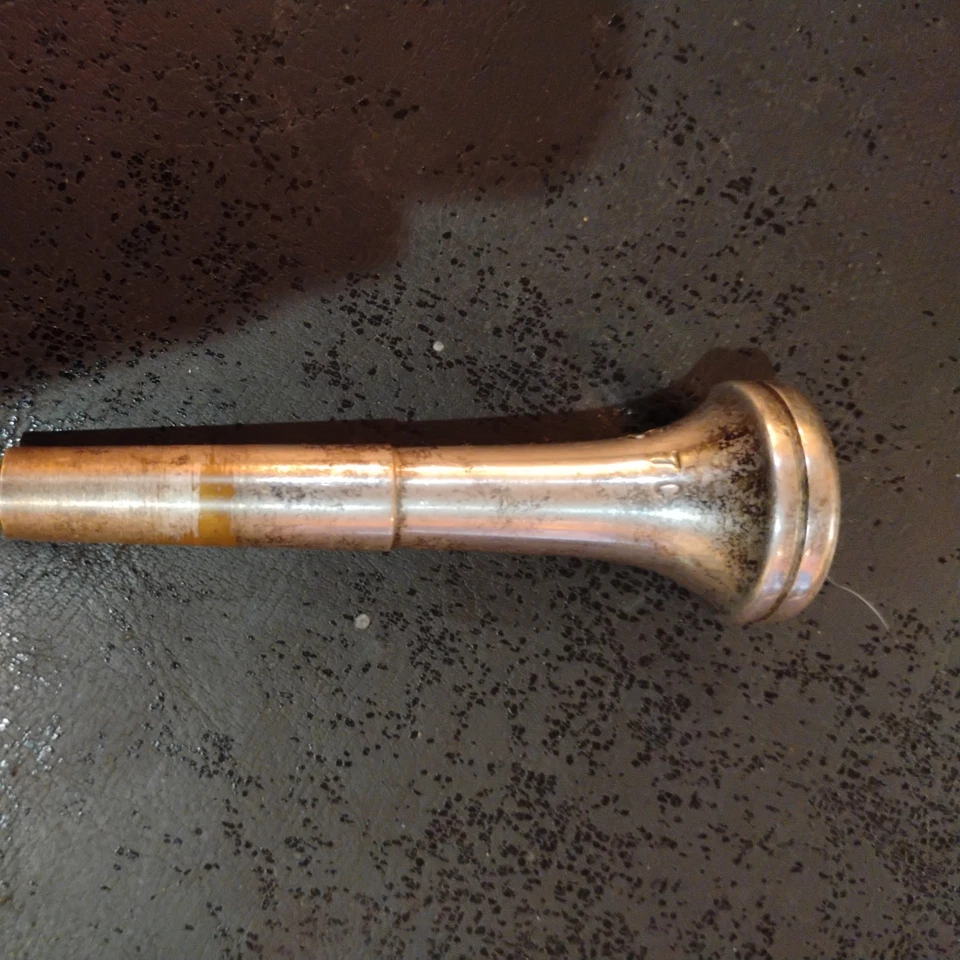 Boquilla trompeta vintage C.G Conn Constellation 7C-W MP ¡BUENA ENVÍO GRATUITO!! Foto 2 de 4