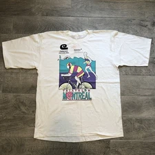 Vintage 90s Single Stitch T-Shirt Montreal Canada Adults Size XL - Made in USA