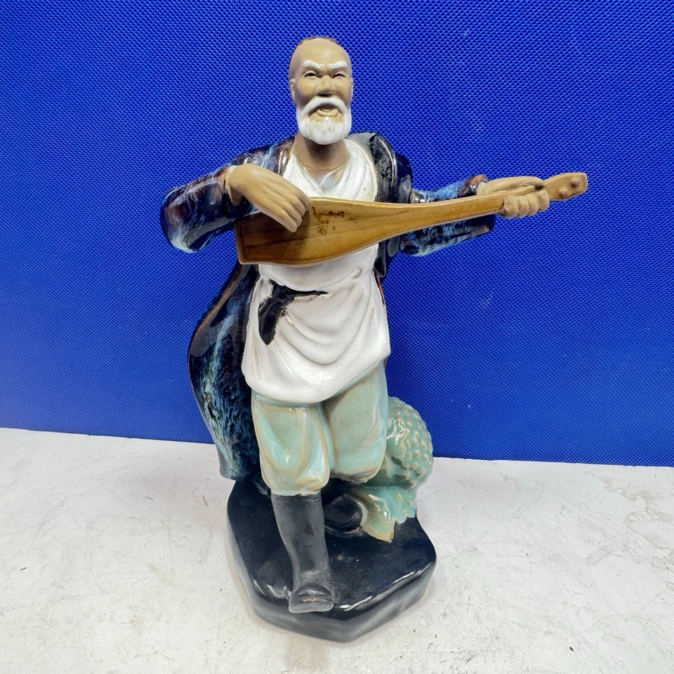 Chinese Shiwan Mudman Figurine, Musician Playing Pipa Lute 22cm Vintage