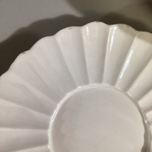 LEER Tureen de porcelana de cerámica blanca esmaltada OUSA vintage con platillo y cucharón C618 - Imagen 6 de 12