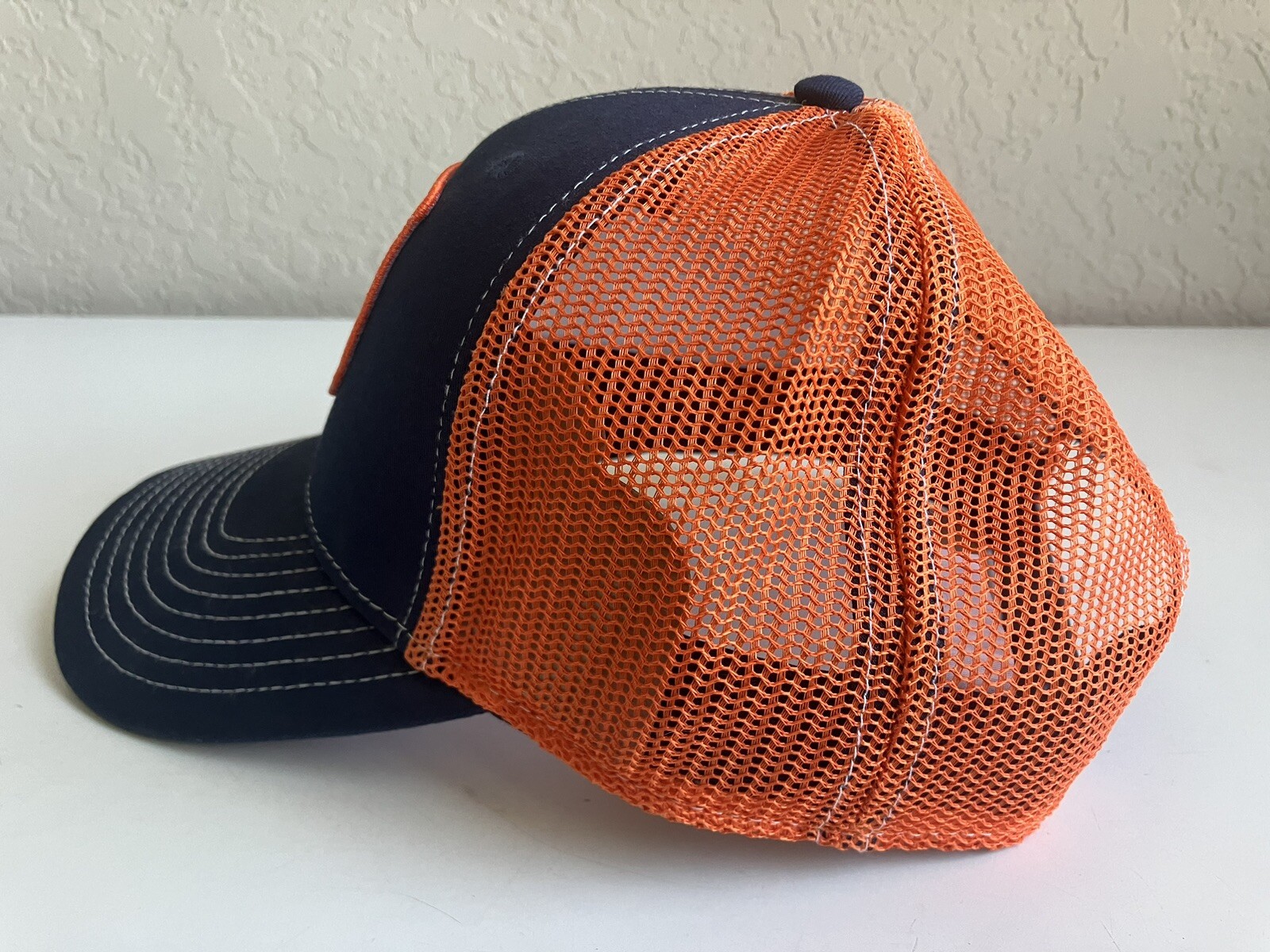 Bass Pro Shops Hunting Dog Adjustable Trucker Cap Hat Snap Back Orang Blue NOS