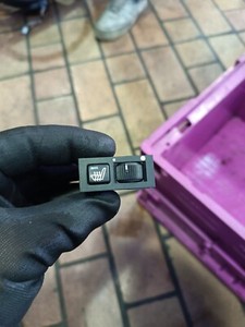 Orig. BMW E38 E39 Sitzheizungsschalter Schalter Sitzheizung 8352259 61318352259