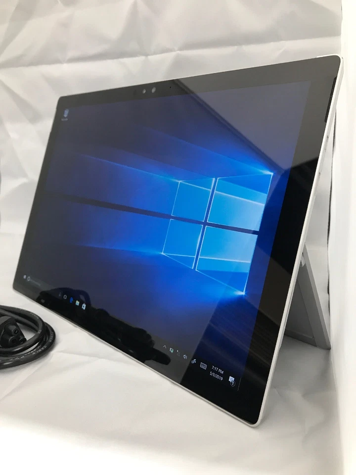 Microsoft Surface Pro 4 Wi-Fi, 12.3" -Silver 128 / 256 / 512 GB 4-8-16 GB Ram - Image 2 of 4