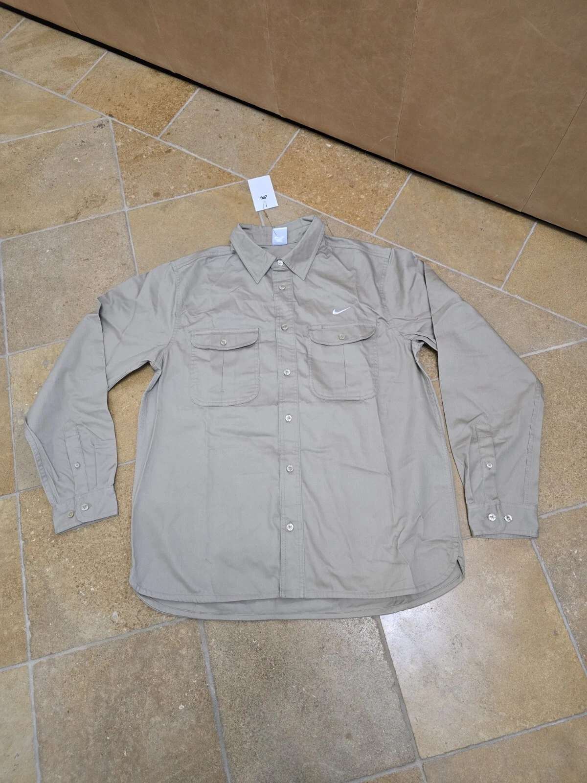 Nike SB Khaki Long Sleeve Button Up Shirt Size Large DQ6287-247 Adult Unisex Men