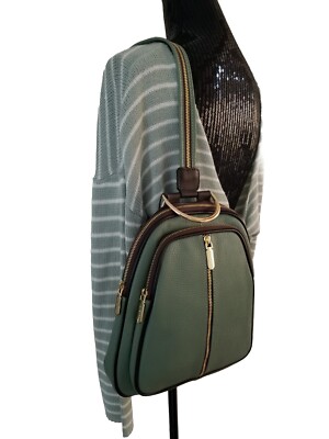 NWT ?? Valentina Italian Leather Sling Backpack/Shoulder  display picture 1