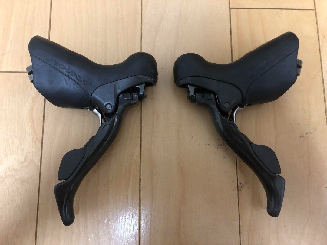 Shimano Dura Ace ST-7900 2x10 Speed Shifter and Brake Levers Shimano Dura Ace ST-7900 2x10 Speed Shifter and Brake Levers
