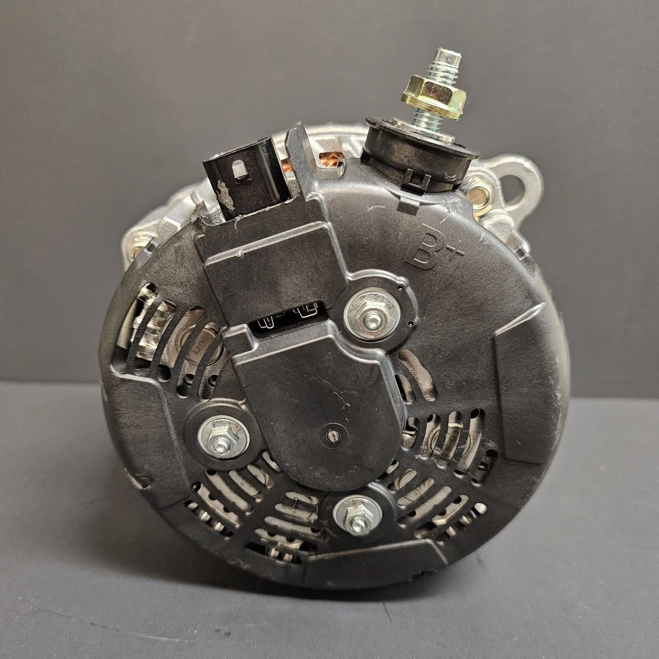 Chevrolet Camaro V8 2017 2018 2019 2020 6,2 L gasolina; alternador supercargador Vin 6 Foto 3 de 4