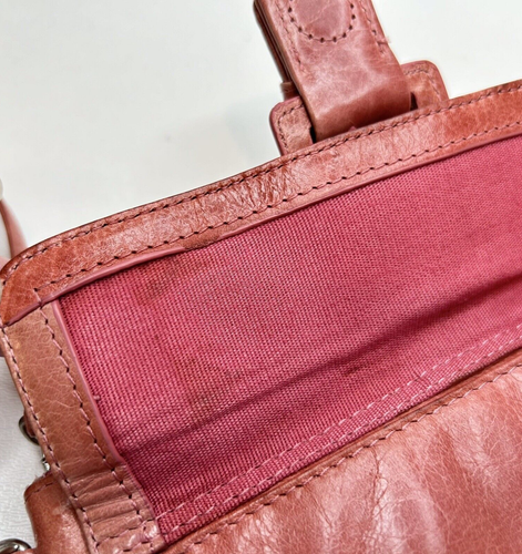 *Retro HOBO INTERNATIONAL Pink Leather Wristlet/Wallet w/Decorative Buckle - Picture 5 of 12