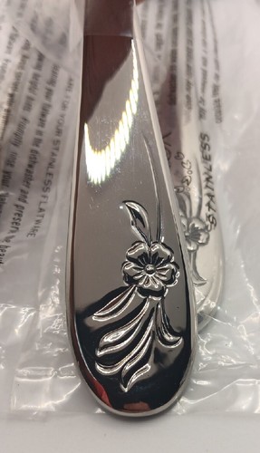 LENOX SHEER BLISS Seving Hostess 4pc Set 10/18 Stainless Flatware Floral NIB - Picture 2 of 7