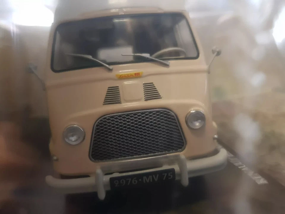 RENAULT ESTAFETTE SURELEVEE 1962 AUTO VINTAGE #76 MIB 1:24 - Immagine 2 di 4