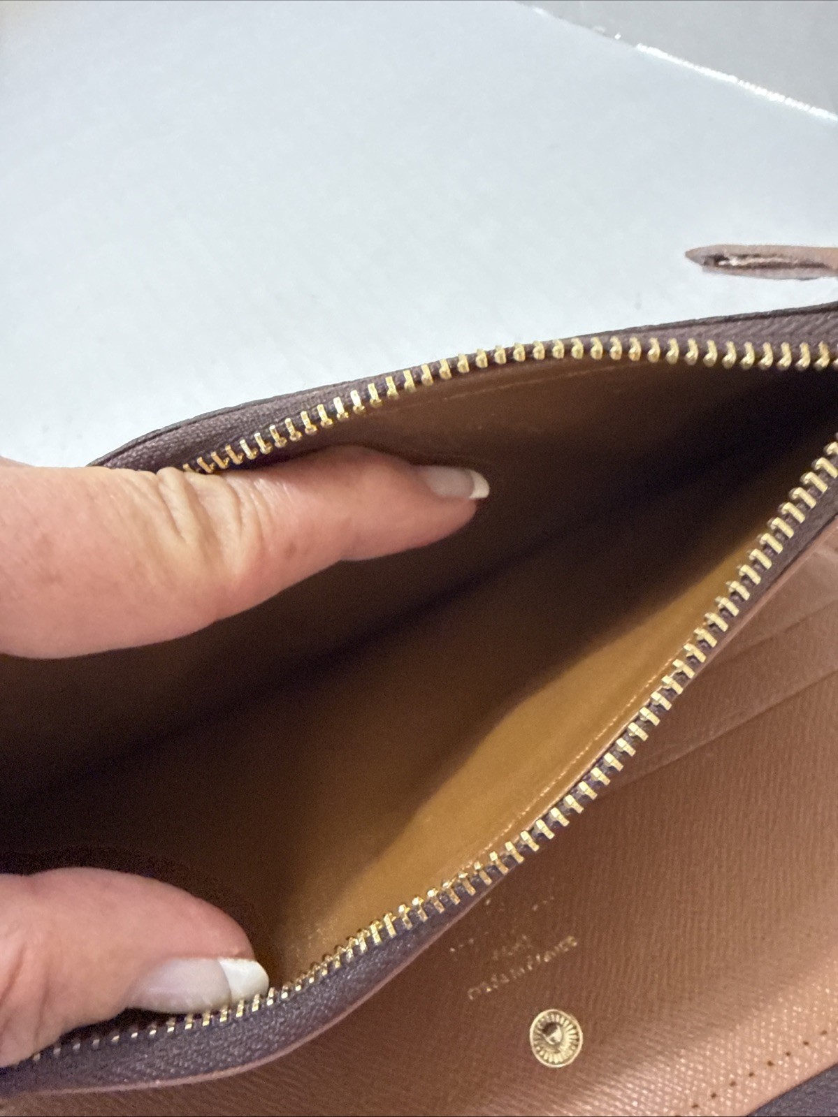 Louis Vuitton Adele Monogram Wallet Never Used Fr… - image 6