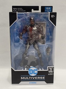 EnderToys Roi Cyborg – Action Figure 10cm Da Collezione Con Accessori – Stile 8-bit