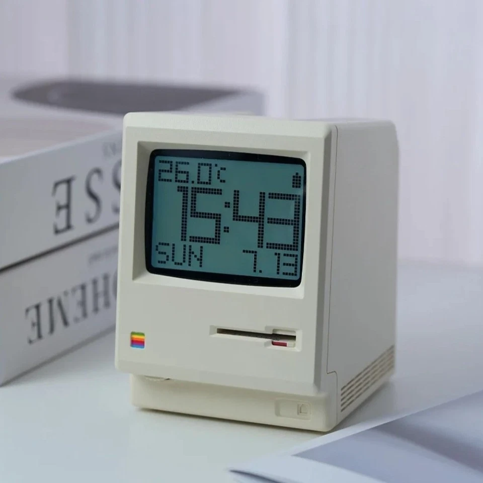 Adjustable Brightness Retro MacLock Clock Calendar Desk Clocks - Image 4 of 4