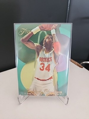 1995 96 Flair Basketball Center Spotlight Hakeem Olajuwon #4
