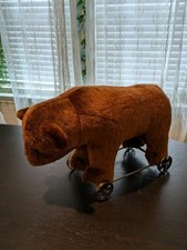 Antique Steiff Style Bear on Wheels Pull Toy Glass Eyes Hump Back 1920s Felt Pad