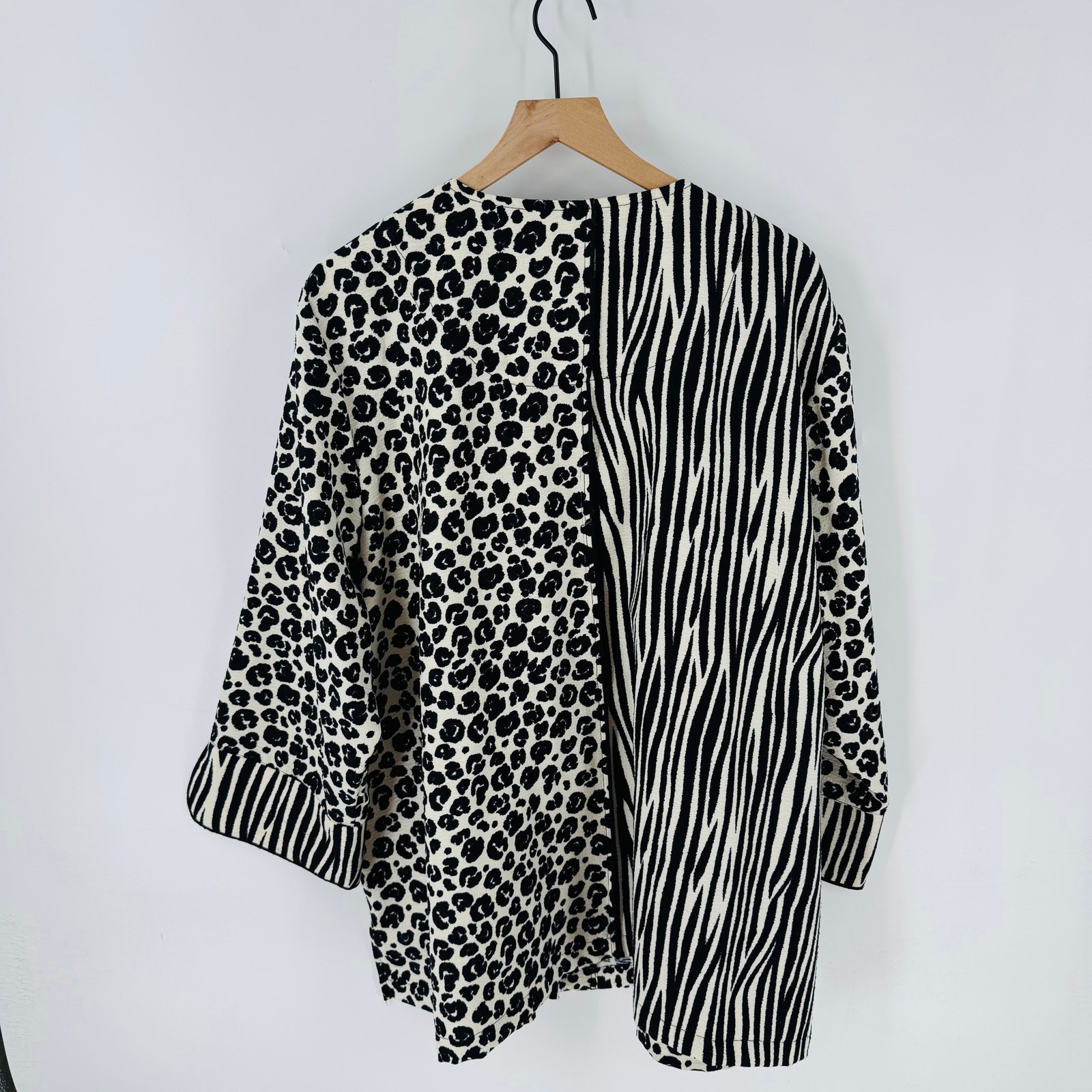 Multiples Jacket 2X Black White Animal Print Mixe… - image 7