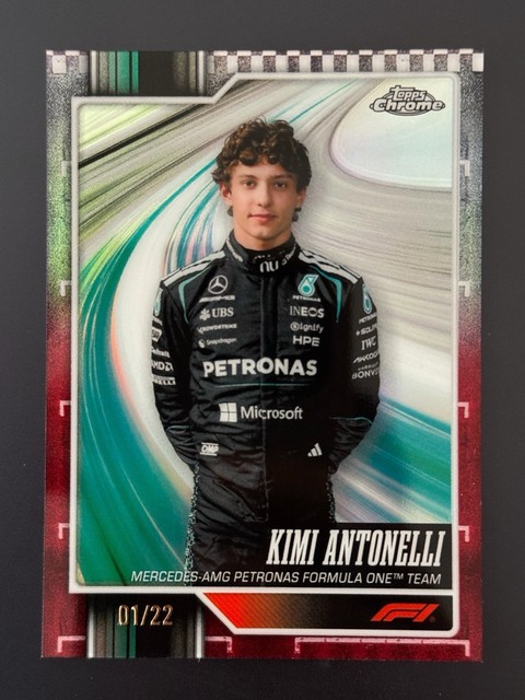2026 Topps Chrome F1 Kimi Antonelli Portrait #4 Full Grid Refractor /22