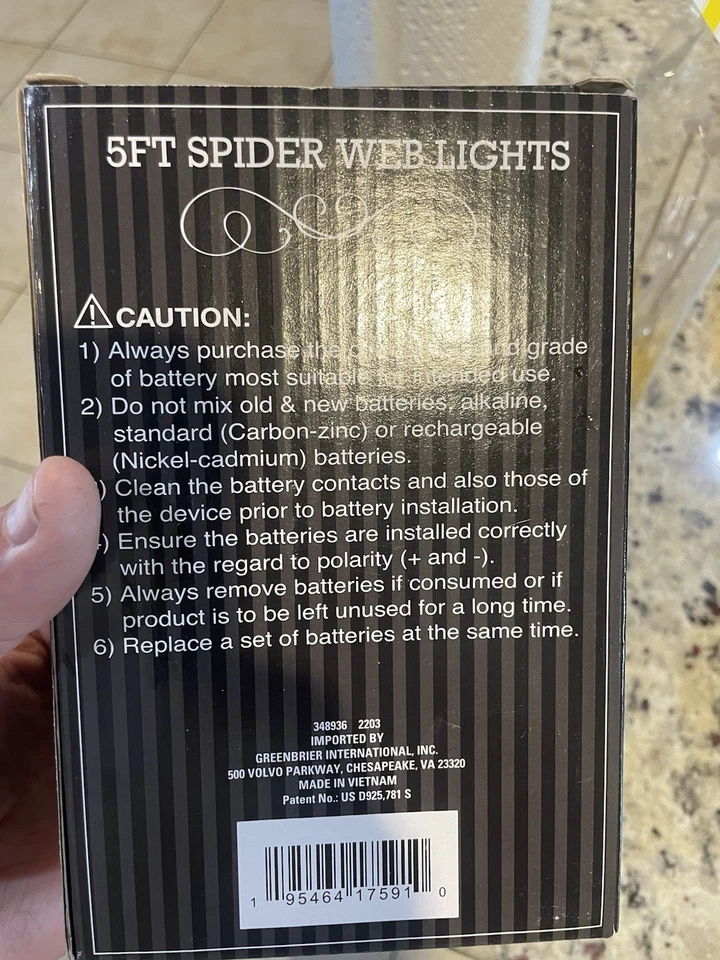 Cadena de luces de tela de araña de Halloween de 5 pies con araña 60 LED 8 funciones interiores Foto 3 de 4