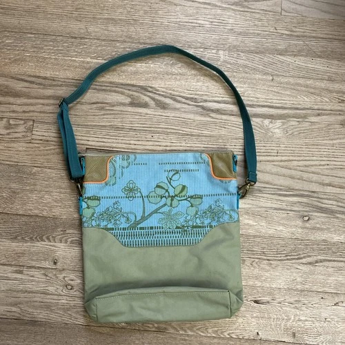 Anna Kaszer Paris Crossbody/Shoulder/Tote Bag