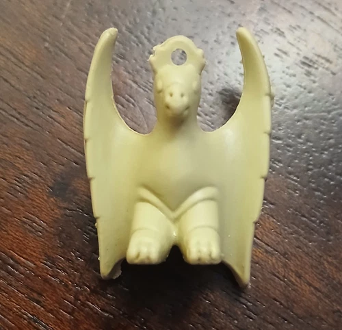 Vintage He-Man Castle Grayskull Gargoyle Bird Pull For Elevator MOTU