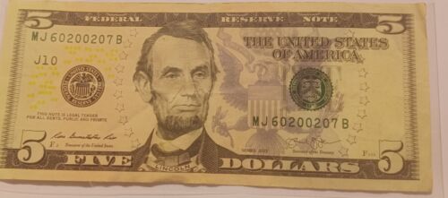 Fancy Serial $5 Note. Birthday. Anniversary! June 7th 2002 or July 6th 2002 - Picture 2 of 3