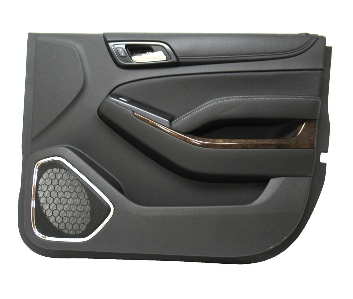 84192437 Front Passenger Side Door Panel Jet Black 2015-20