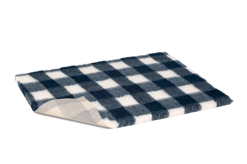 Non-Slip Vetbed 100cm x 75cm - bedding for dogs and cats - various patterns - Image 4 of 4