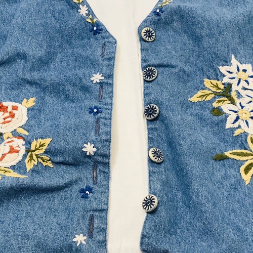 Eagles Eye Women Sz M Denim Vest Floral Embroidered Button Country Cowgirl 90’s - Picture 11 of 15