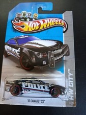 Hot Wheels 2013 HW City '10 Camaro SS #17/250 Treasure Hunt