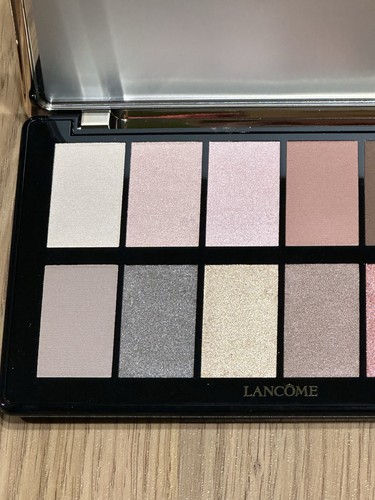 Lancome Rose Gold 2024 Holiday Eyeshadow Palette - Picture 3 of 6