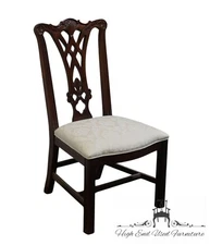 THOMASVILLE FURNITURE Mahogany Collection Traditional Chippendale Style Dinin...