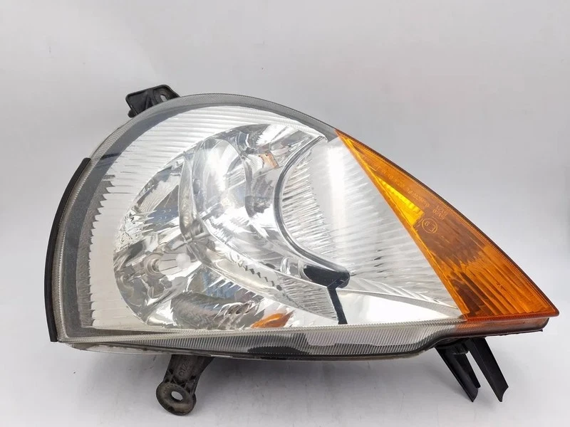 1079423 FARO ANTERIORE DESTRO per FORD KA (CCQ) (11/96>10/08<) 1.3 (44KW) BER - Immagine 2 di 4