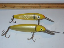Lot of 2 Cisco Kid Vintage Fishing Lure Yellow
