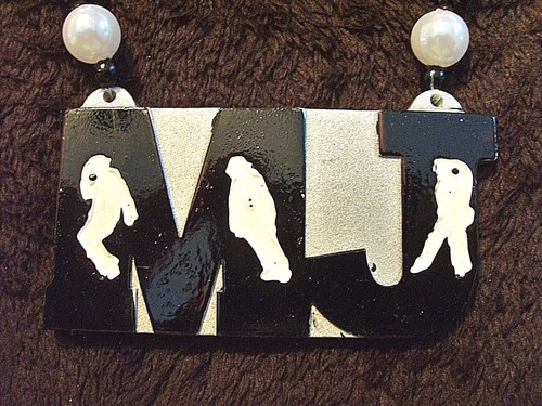 "MJ - WHITE GLOVE - GLITTERED HAT " MG BEAD MICHAEL JACKSON KING of POP (B521) - Picture 6 of 7