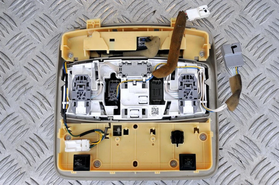 Infiniti G37 coupé conjunto de luz interior Foto 2 de 2