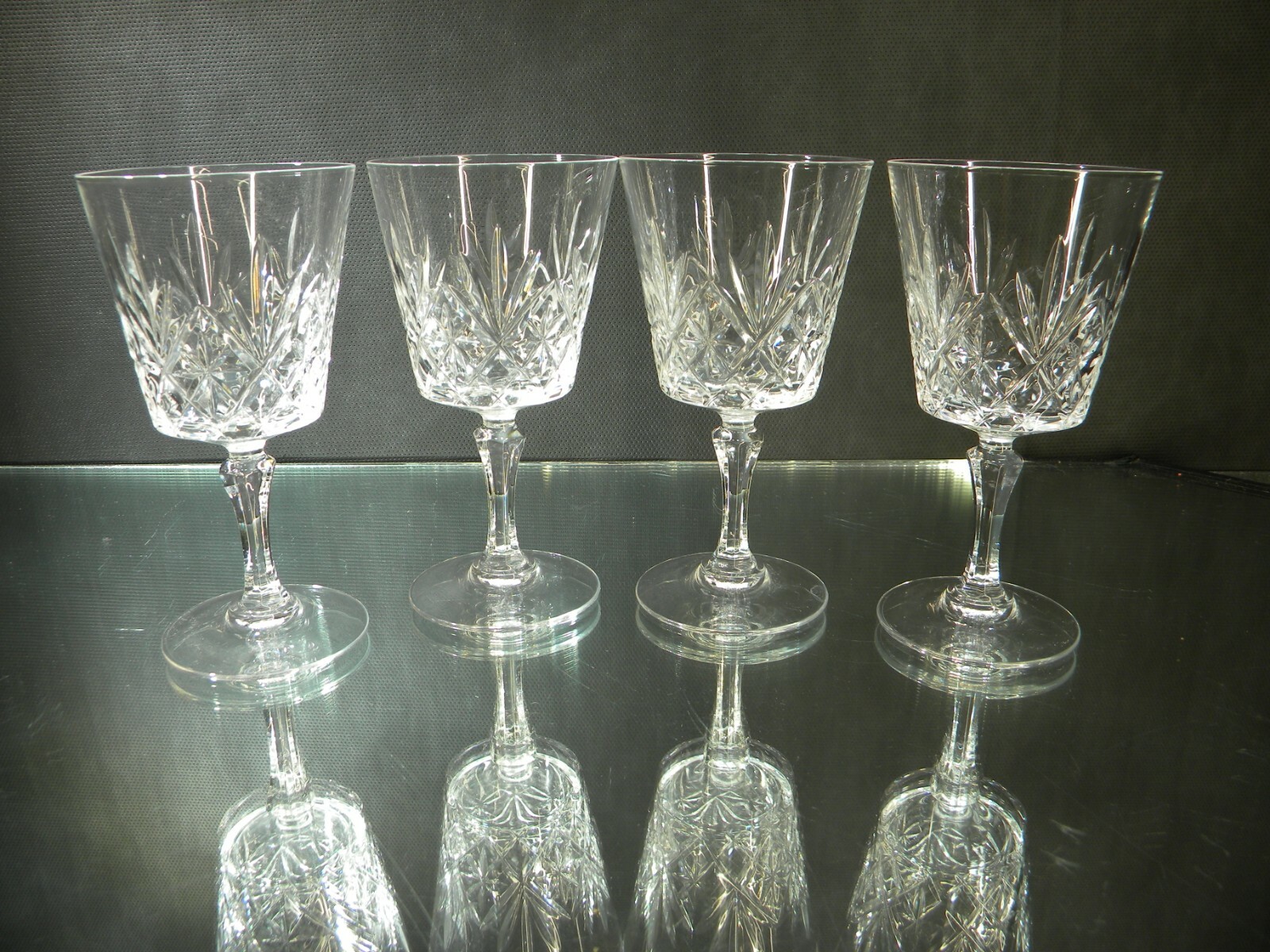 Set of 4 Small Crystal White Wine Glasses eBay