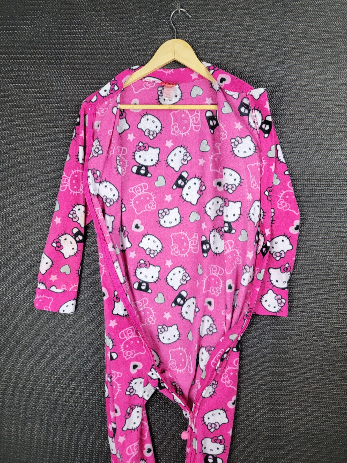 Hello Kitty sleepwear full suit one piece medium cat … Gem