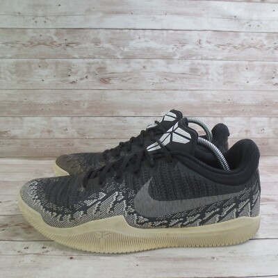 Nike Mamba Rage Mens 10 Black White Low Top Sneaker Basketball 908972 001 