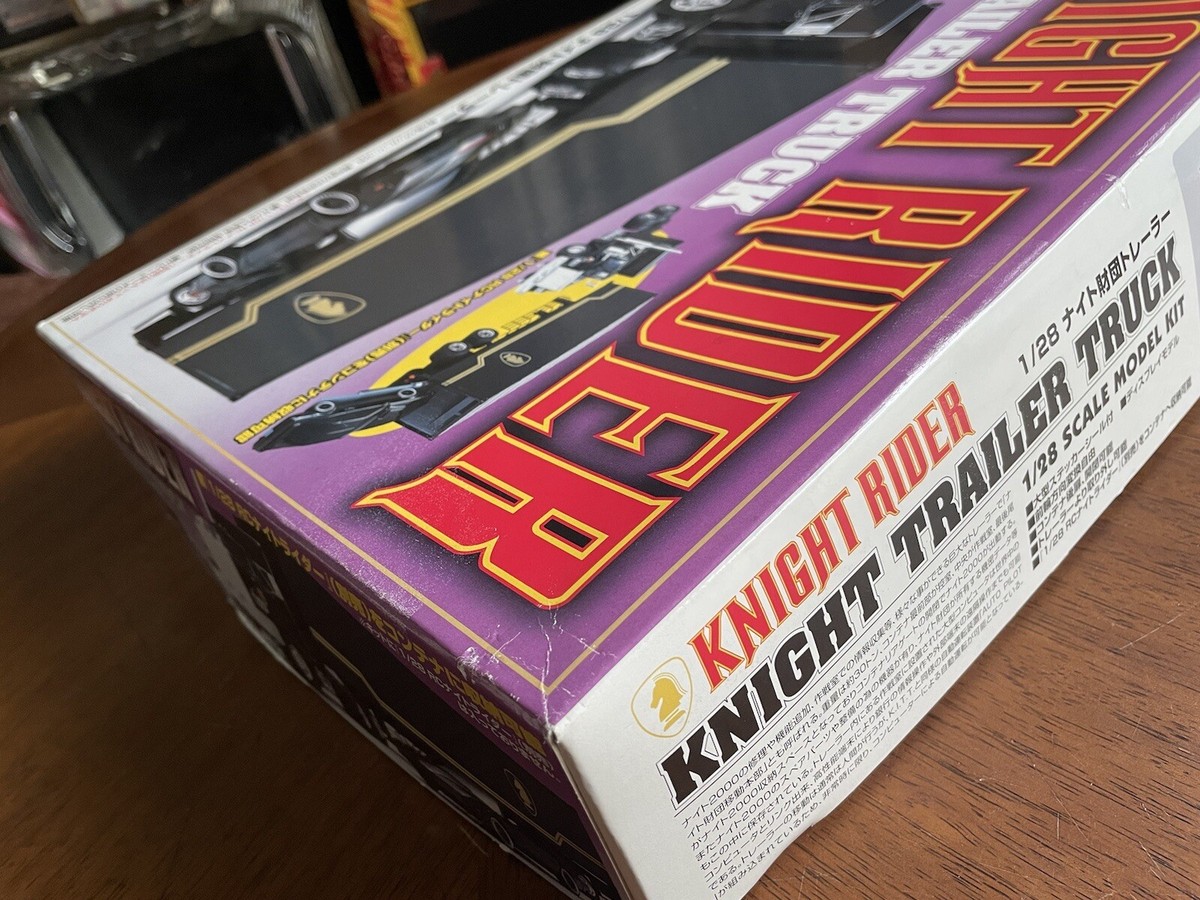 Aoshima KNIGHT RIDER TRAILER TRUCK 1/28 Model Kit #24413 RARE IN
